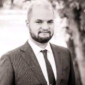 Meet your Posher, Adam